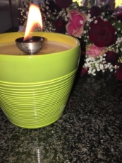 Grnes Schmelzlicht ca. 1,0 kg auch Indoor