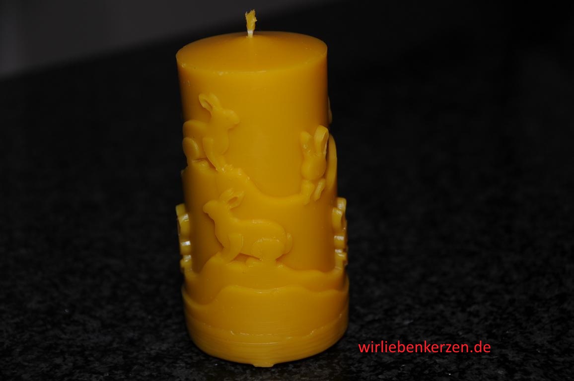 Zierkerze 100% Bienenwachs Hasen Handarbeit