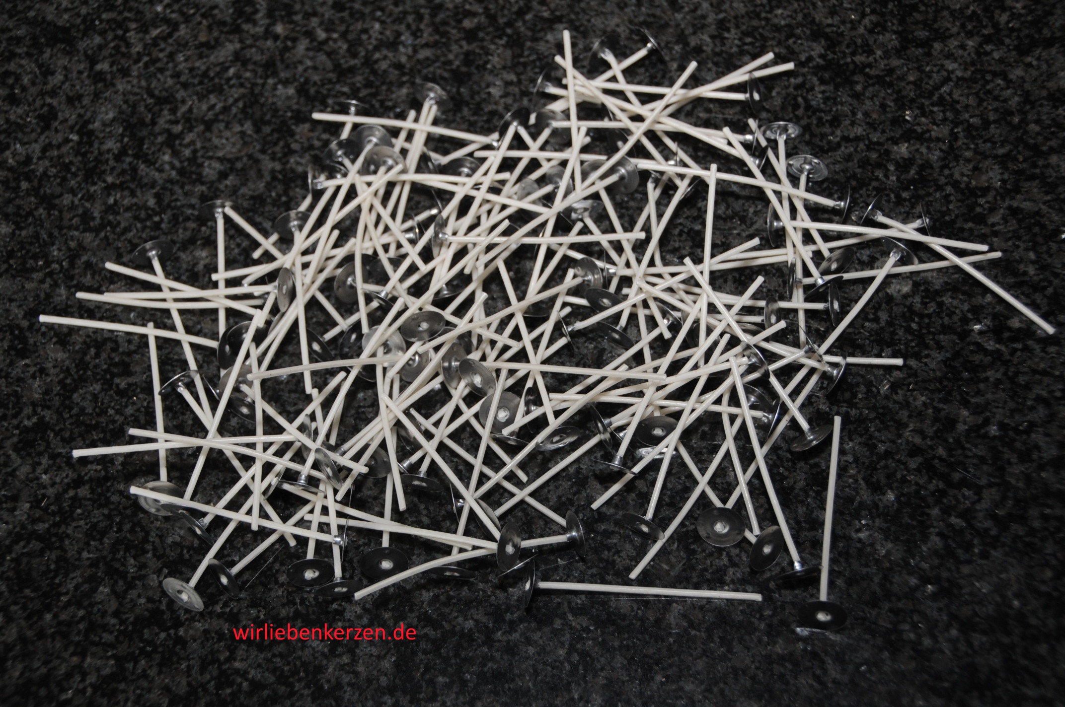 Teelichtdochte 100 mm gewachst mit 15mm Fu TG 12 von WEDO