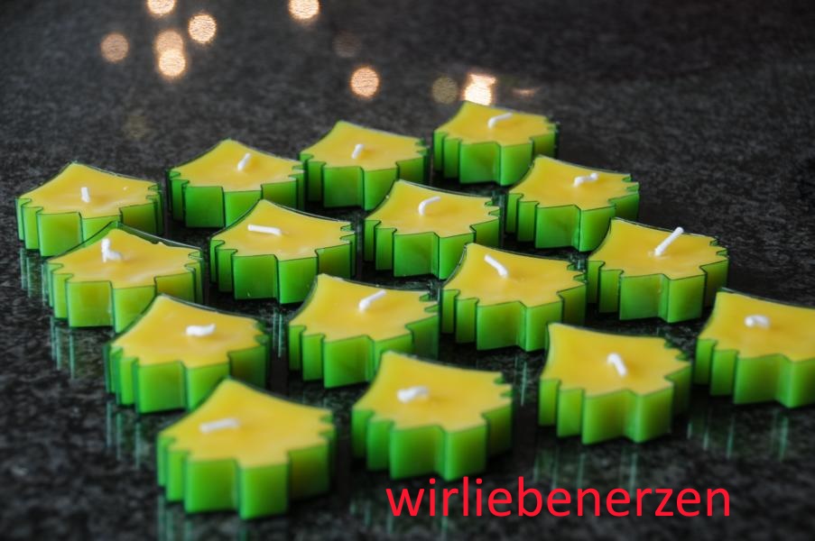 Teelicht Baum in transparenter Kunststoffh�lle Gr�n